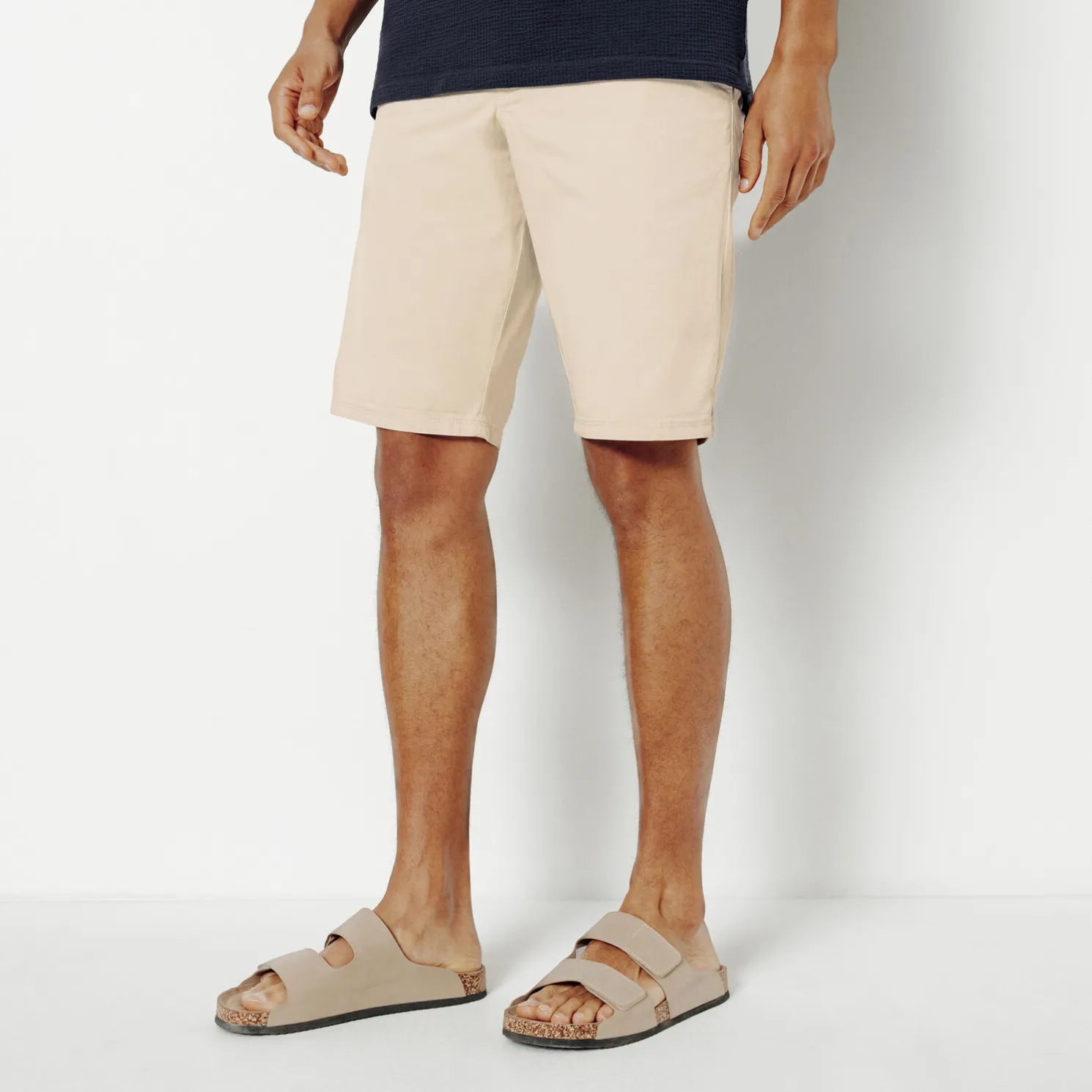 Chinobermuda met elastische taille