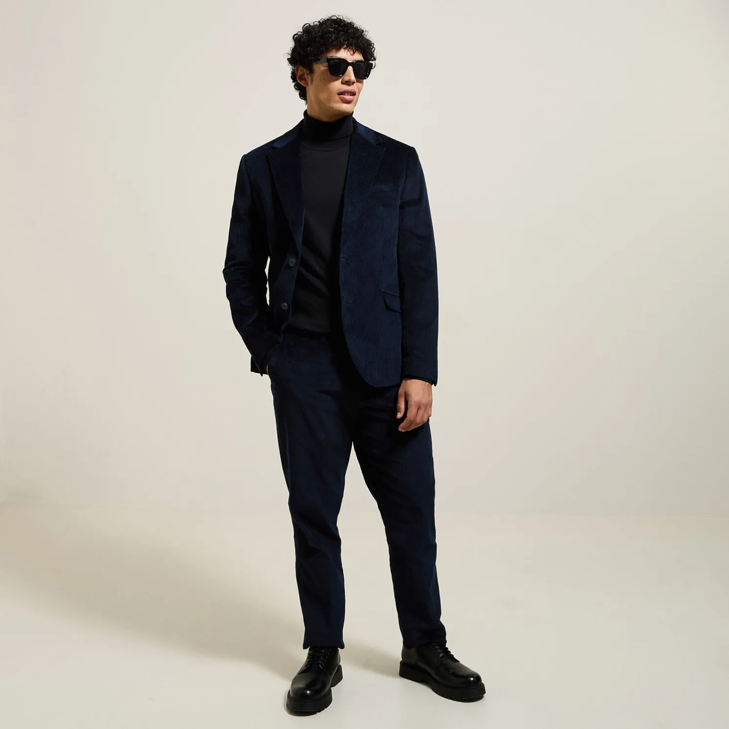 Comfortabele ribfluwelen kostuumbroek