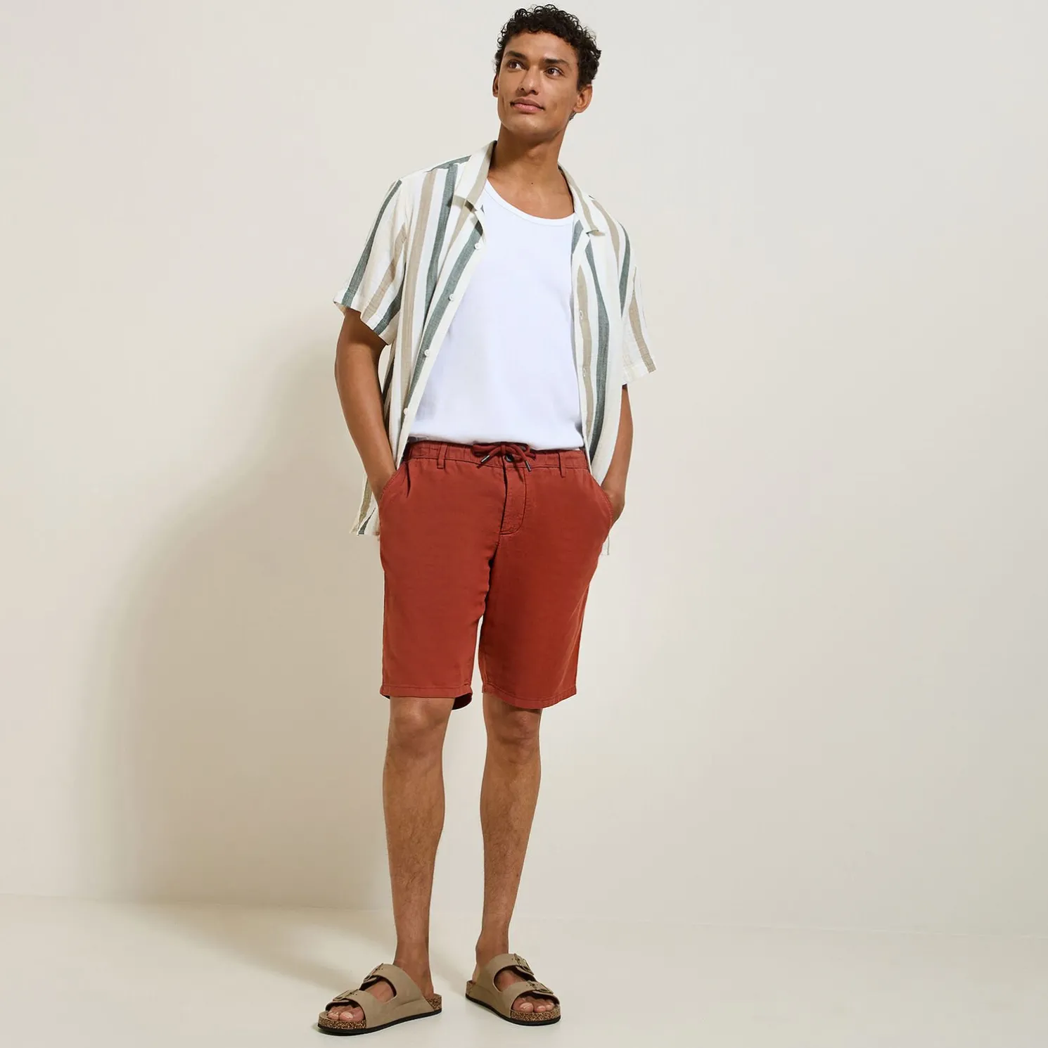 Effen bermuda in katoen en linnen