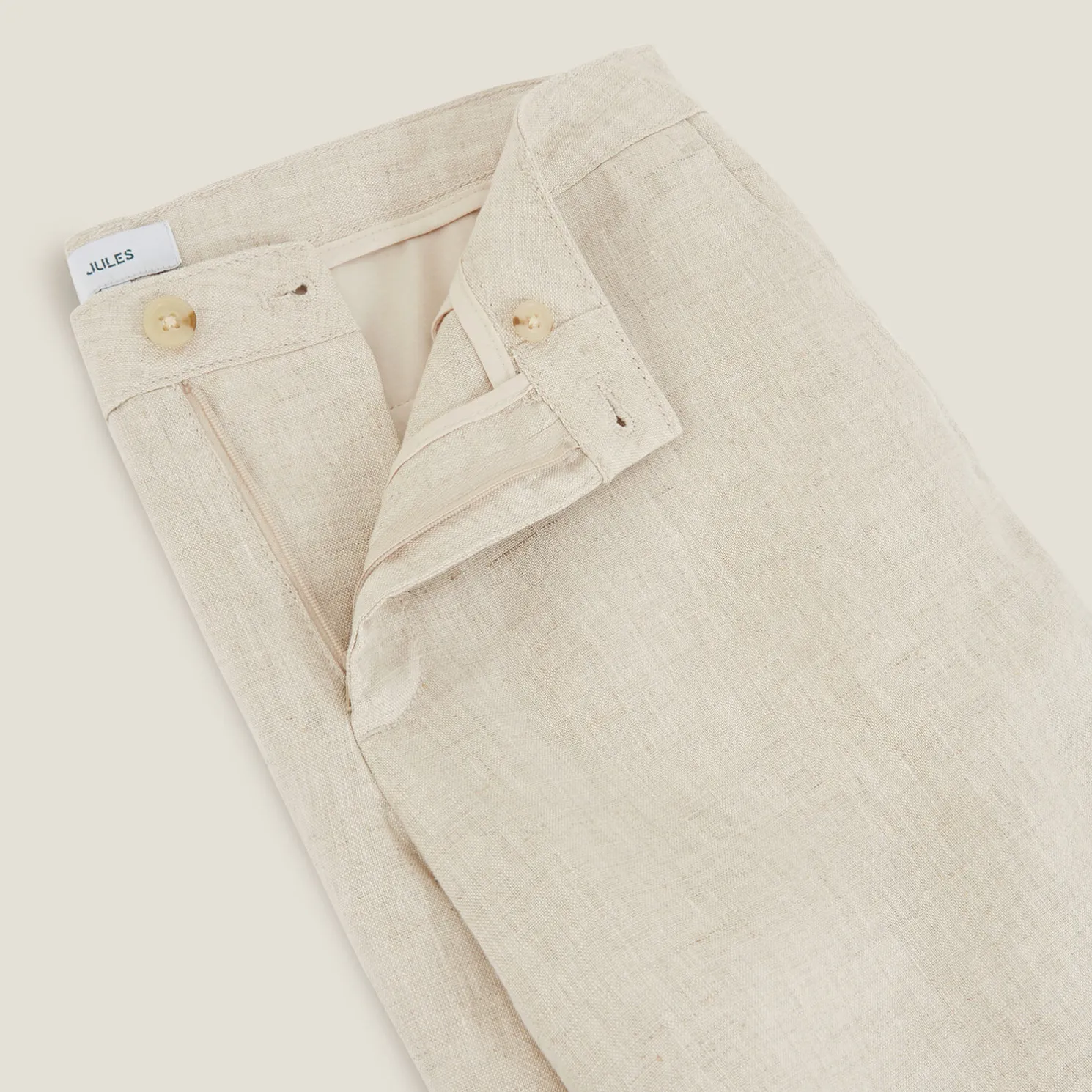 Effen chinobermuda in 100% linnen