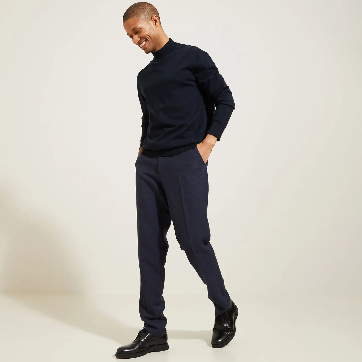 Essentiële trui met schoorsteenkraag