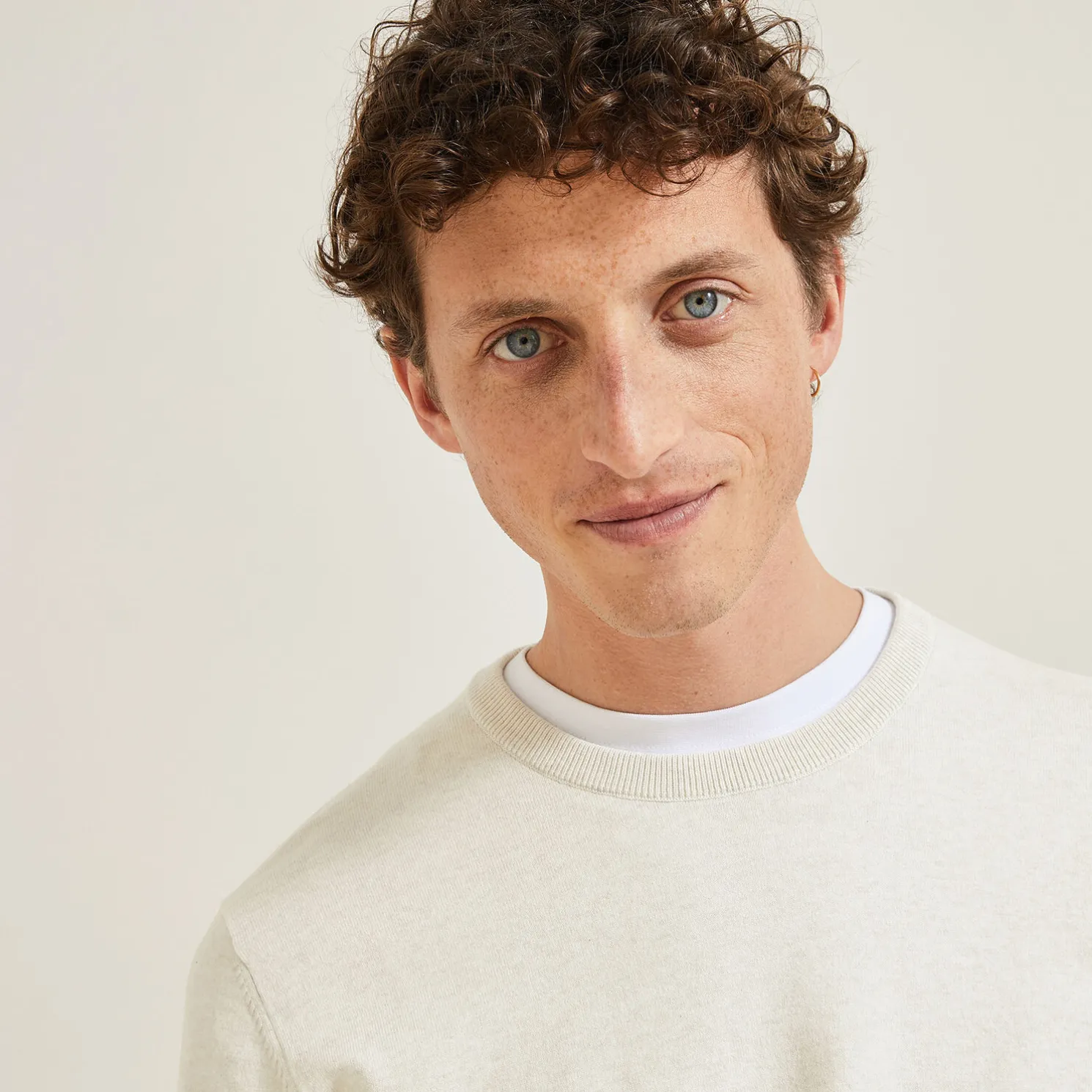 Essentiële trui met ronde hals