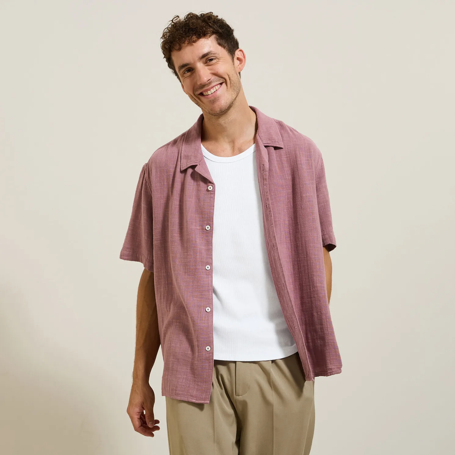 Hemdje in geweven katoengaas