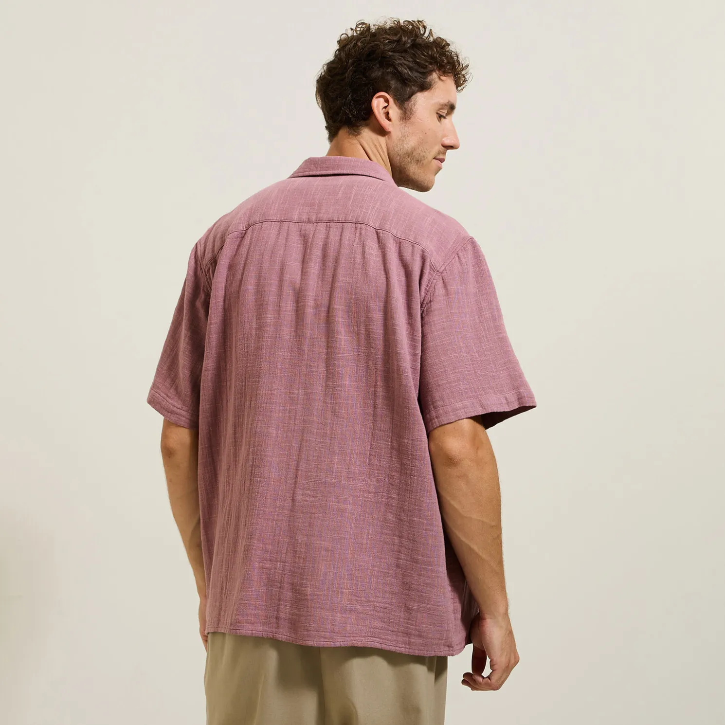 Hemdje in geweven katoengaas