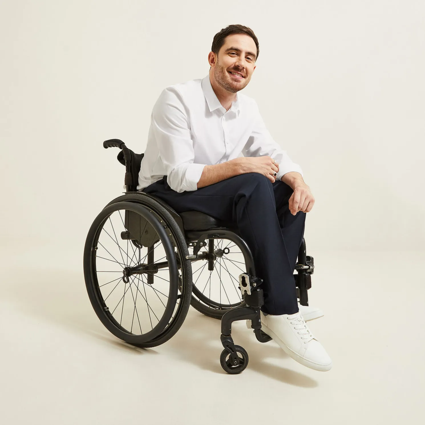 Kostuumbroek voor personen met beperkte mobiliteit