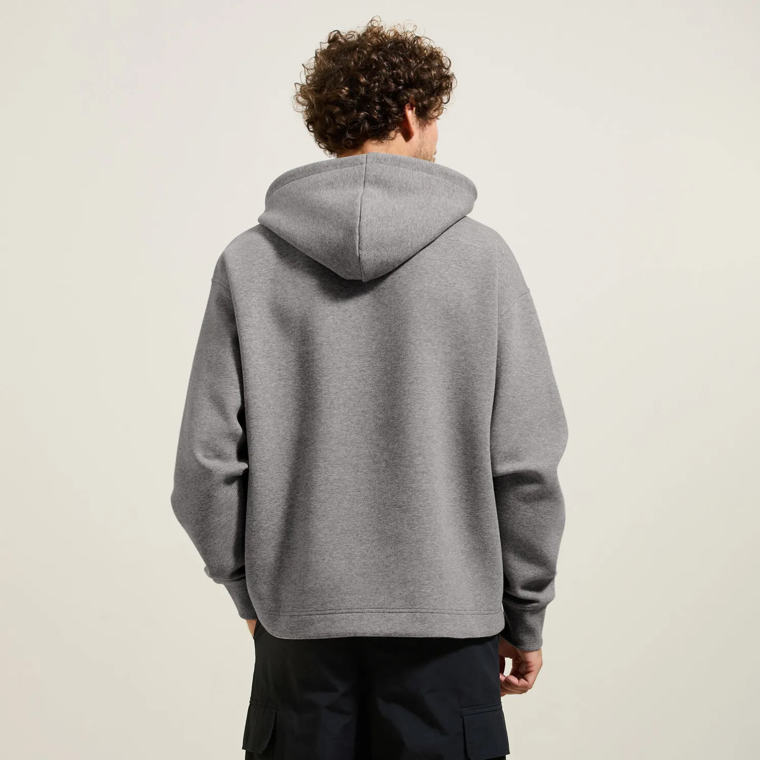 Rechtvallende oversized sweater met kap