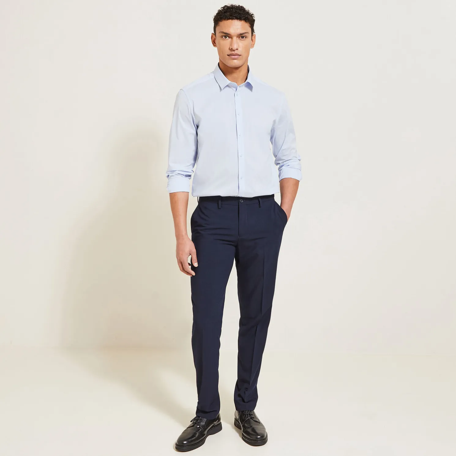 Regular effen hemd in katoen, nylon en elastaan