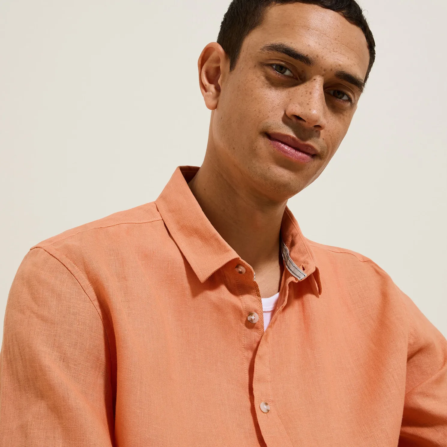 Regular effen hemdje in linnen