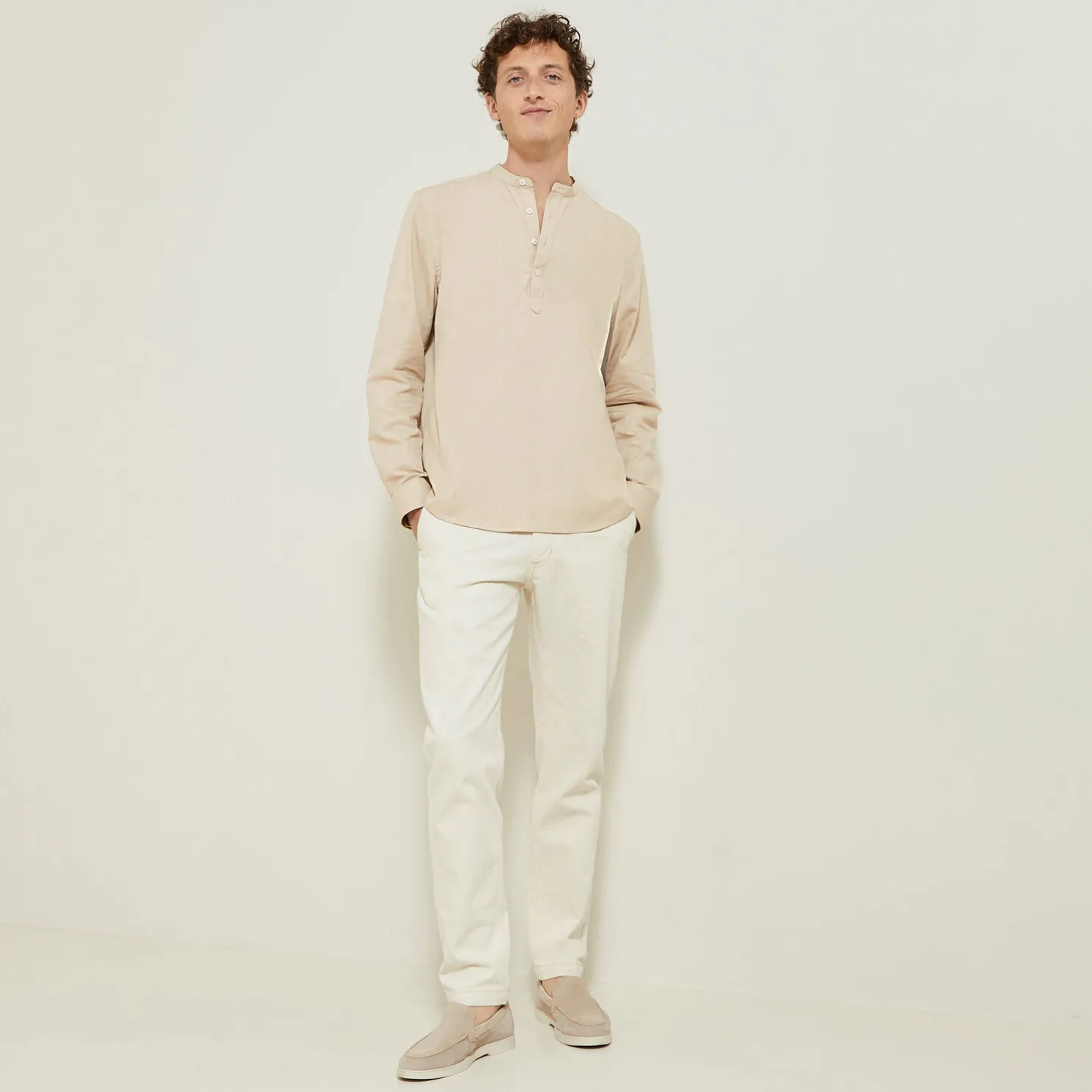 Regular effen hemd in gerecycled getextureerd kato