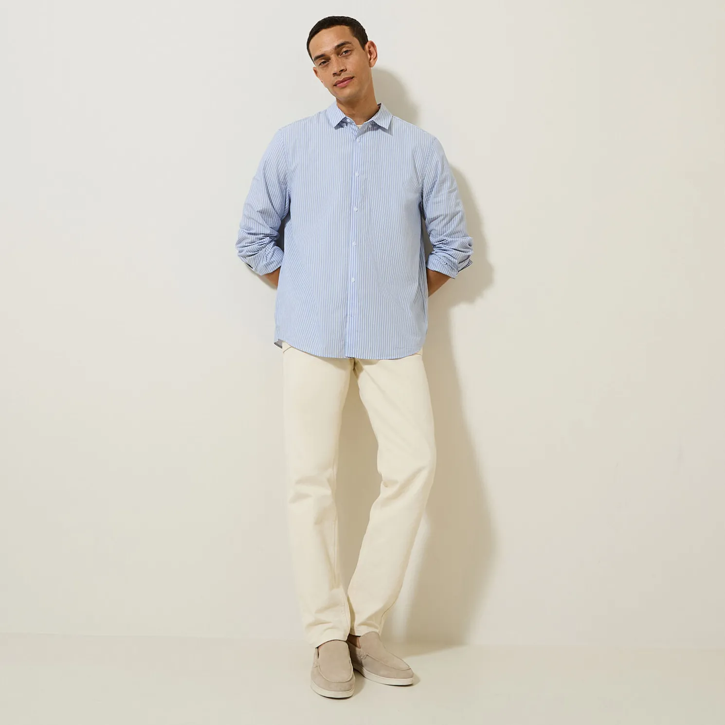 Regular gestreept hemd in katoen