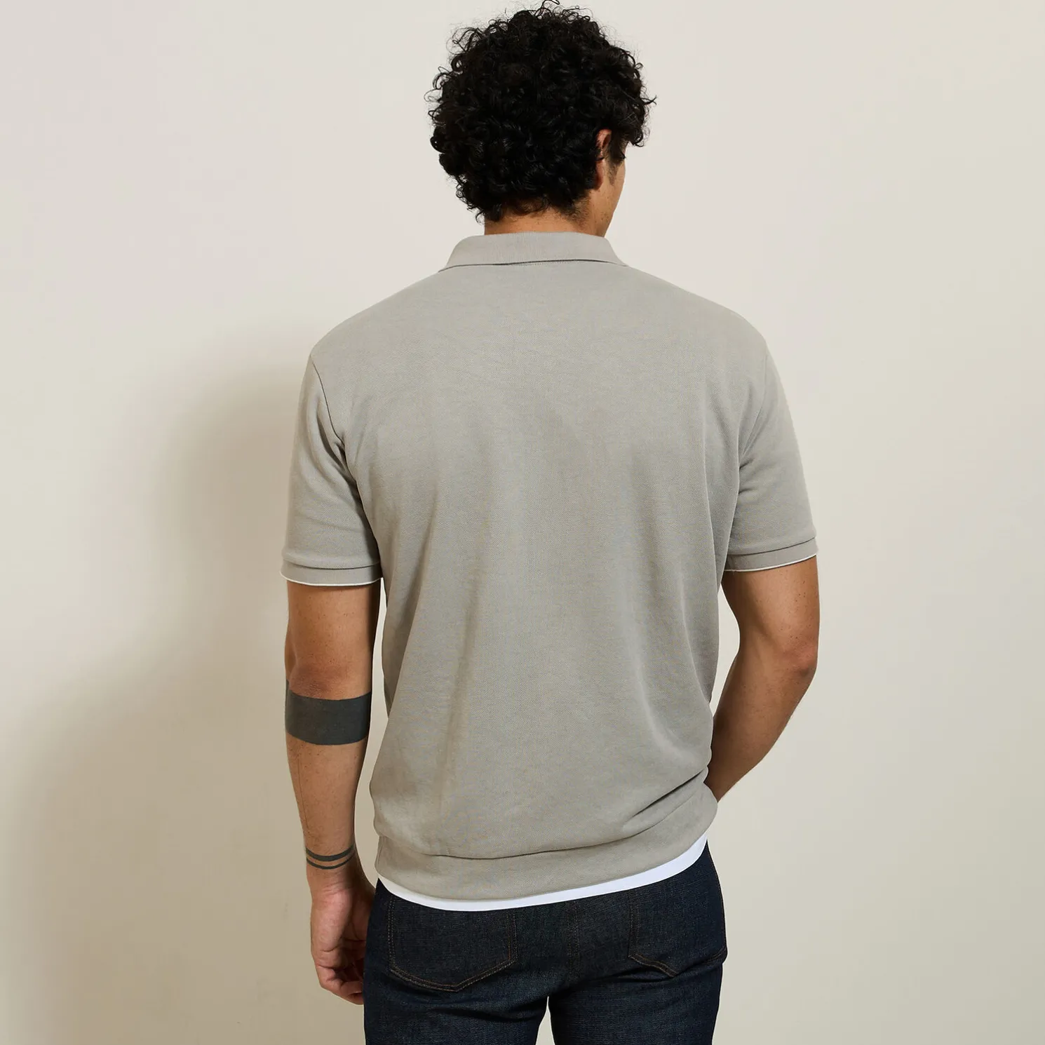 Relax polo in textuurstof met korte mouwen en polo