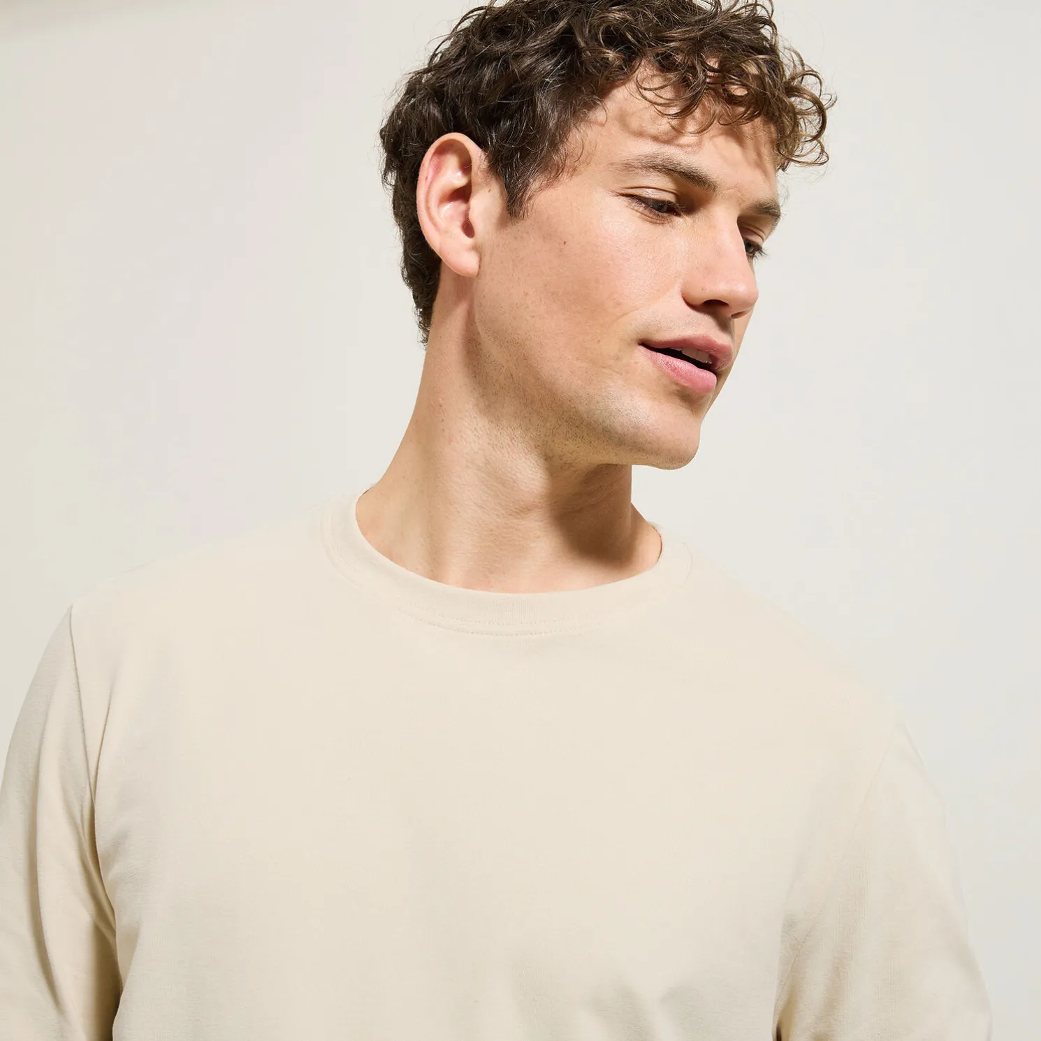 Slim basic T-shirt met ronde hals