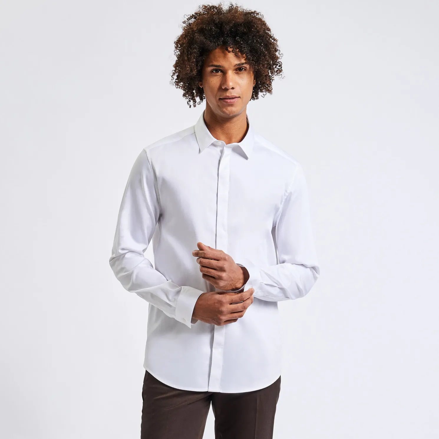 Slim effen hemd in satijnkatoen