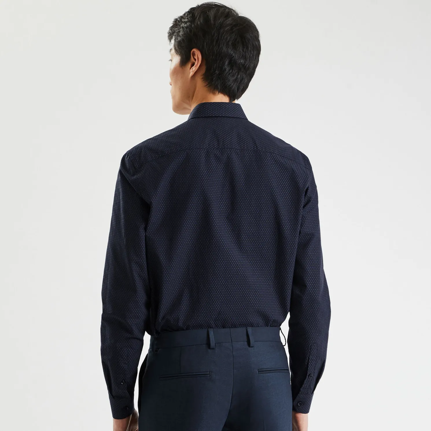 Slim hemd in biokatoen met jacquard microprint