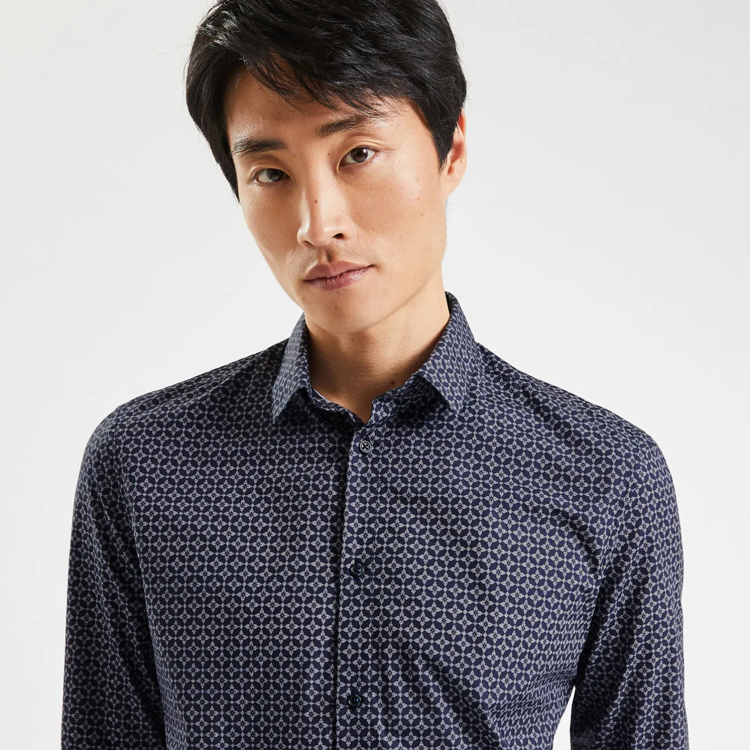 Slim hemd met geometrische print in biokatoen