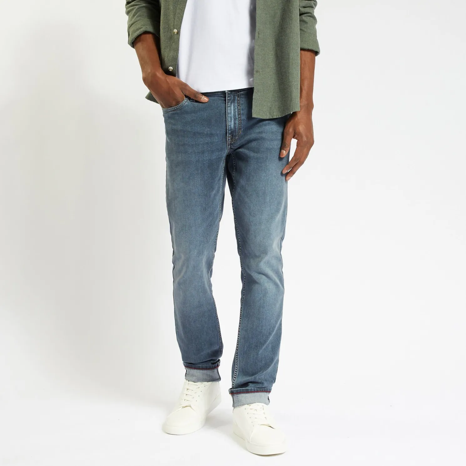 Slim jeans in 3 lengtes en gerecycled polyester