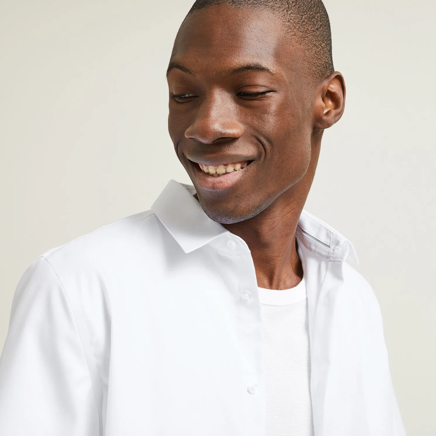 Strijkvrij regular effen hemdje in katoen