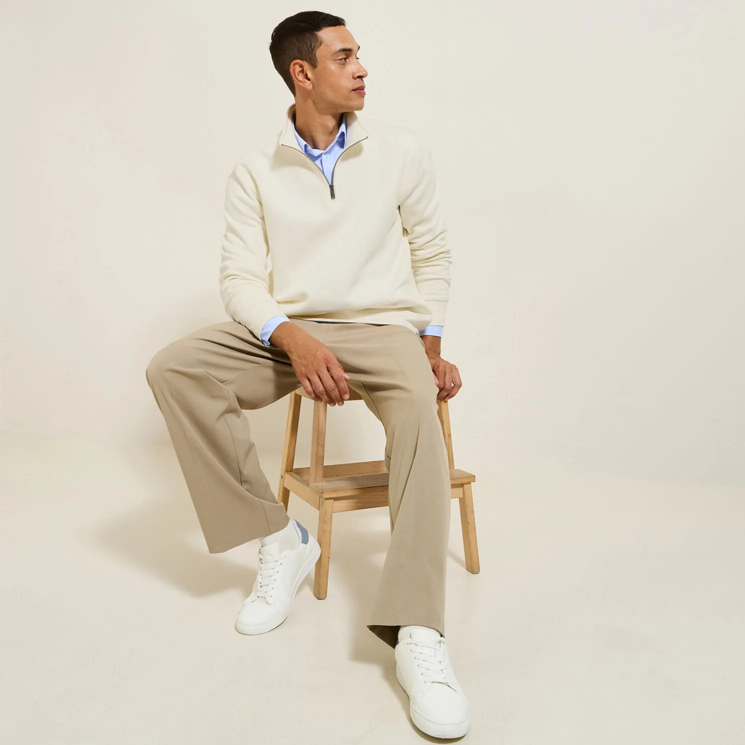 Sweater met opstaande ritskraag