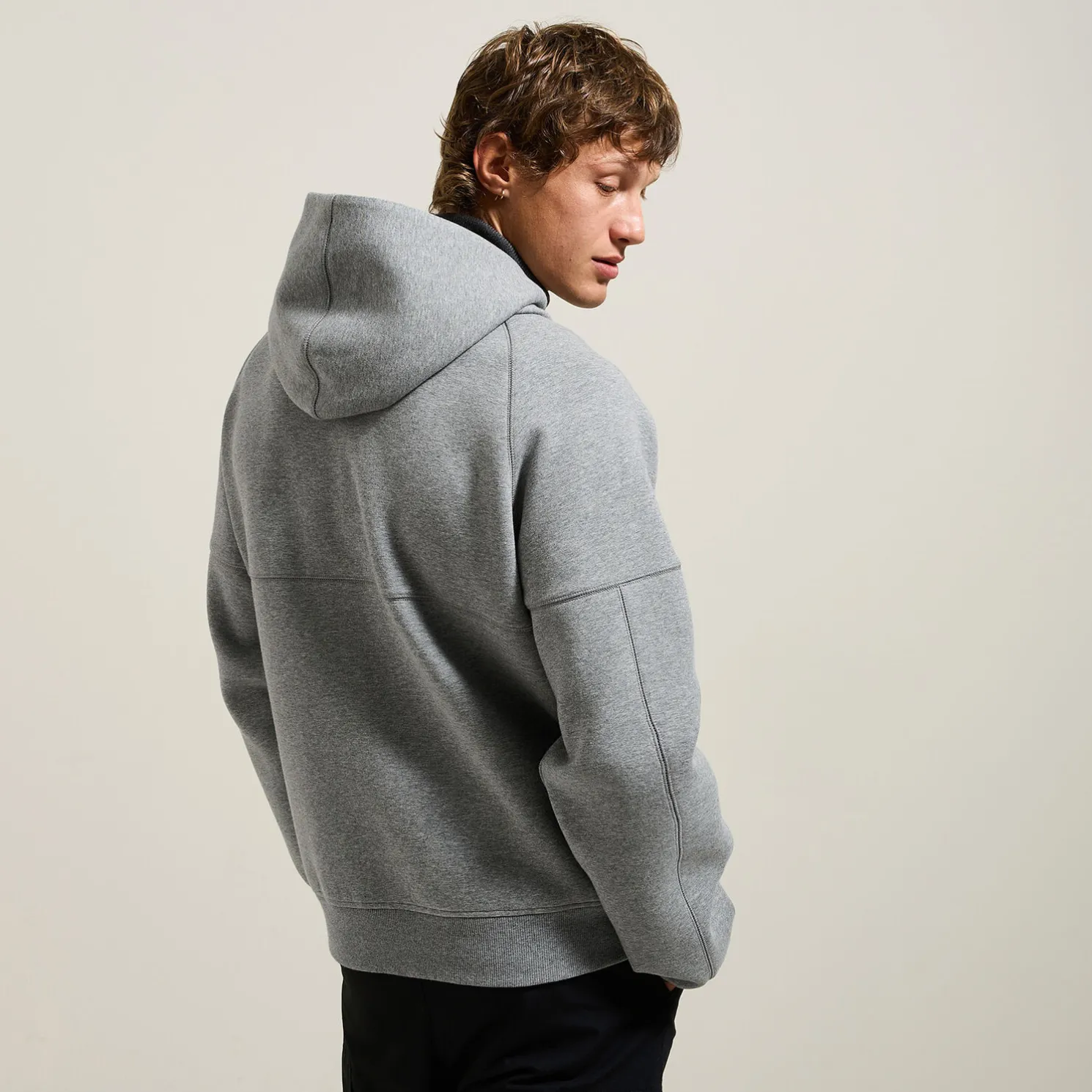 Sweater met rits en kap