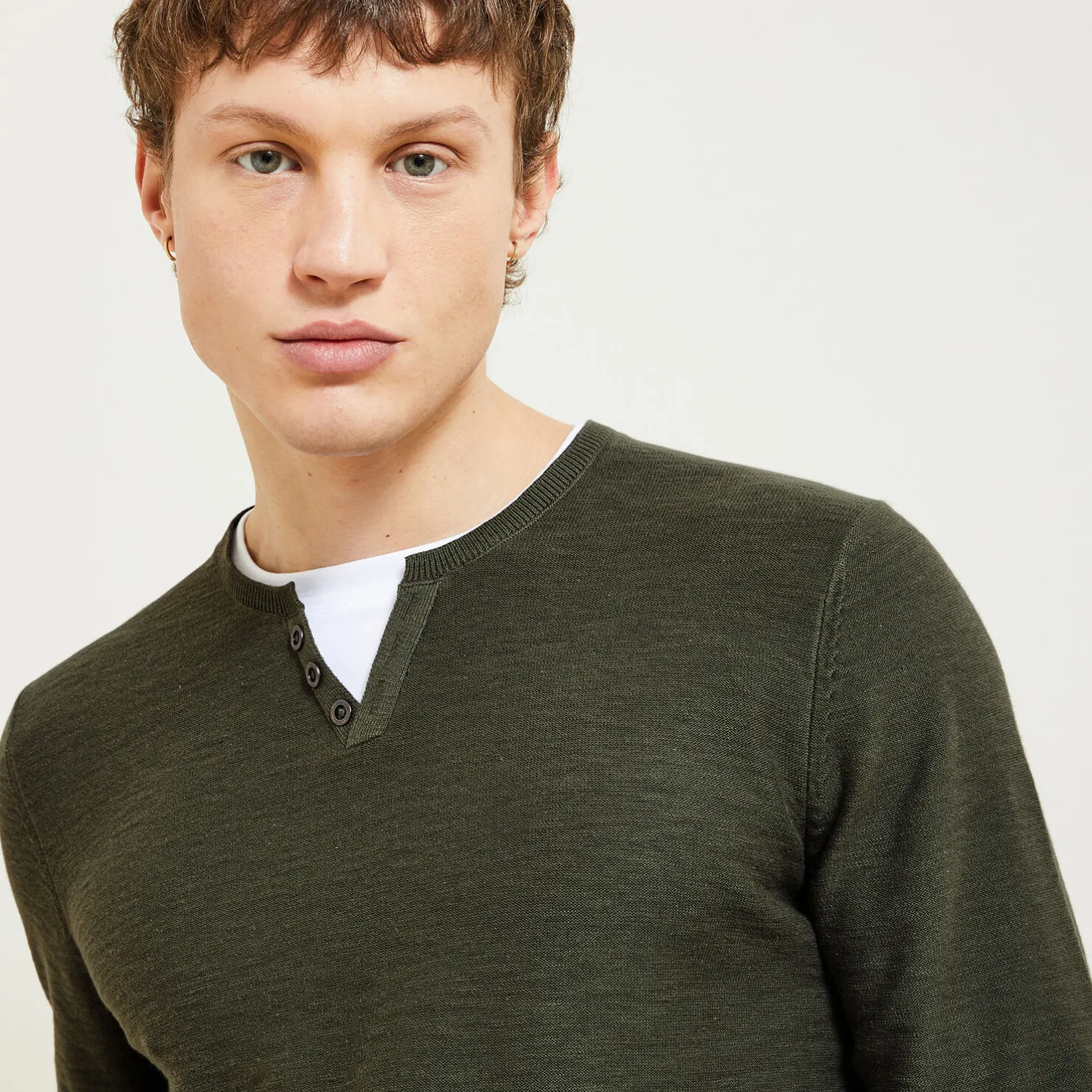 Trui met dubbele halslijn