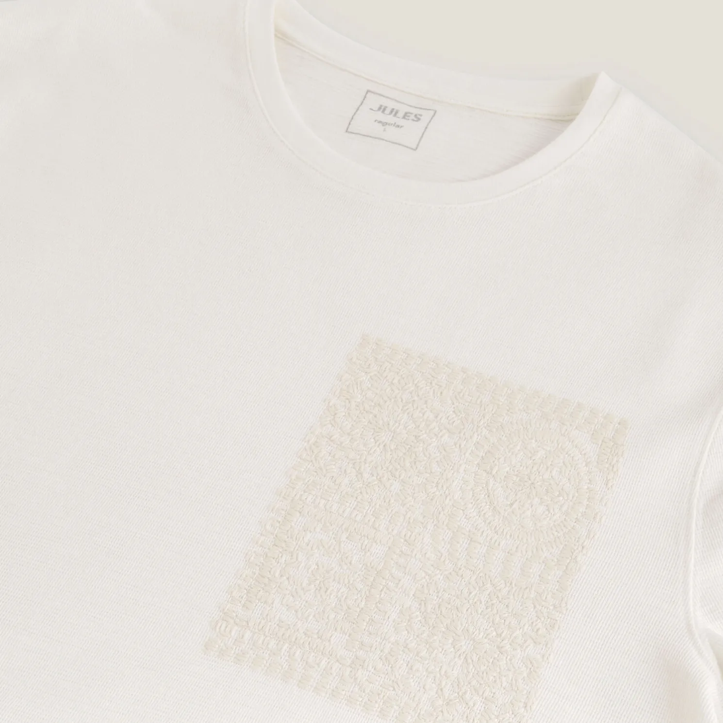 T-shirt in reliëfstof met macramédetailsn