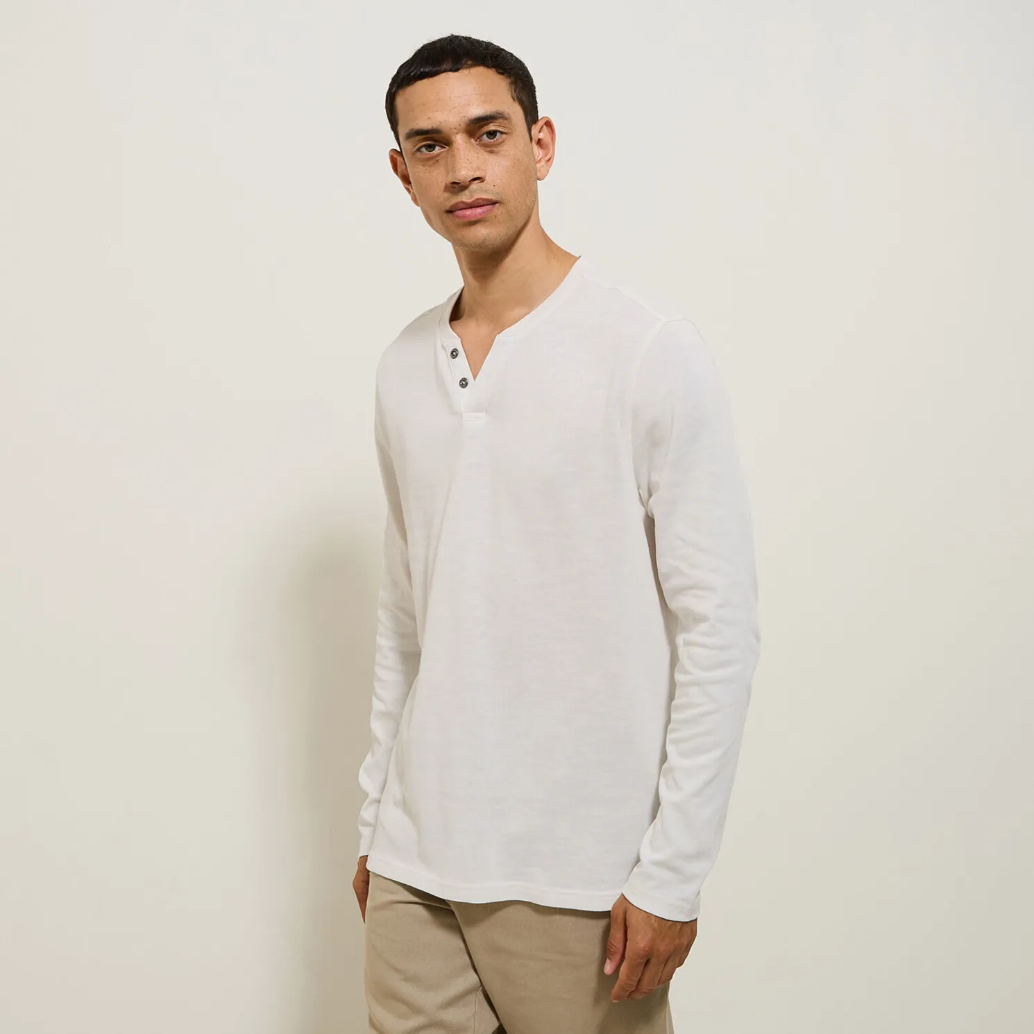 T-shirt met knooplijst en lange mouwen