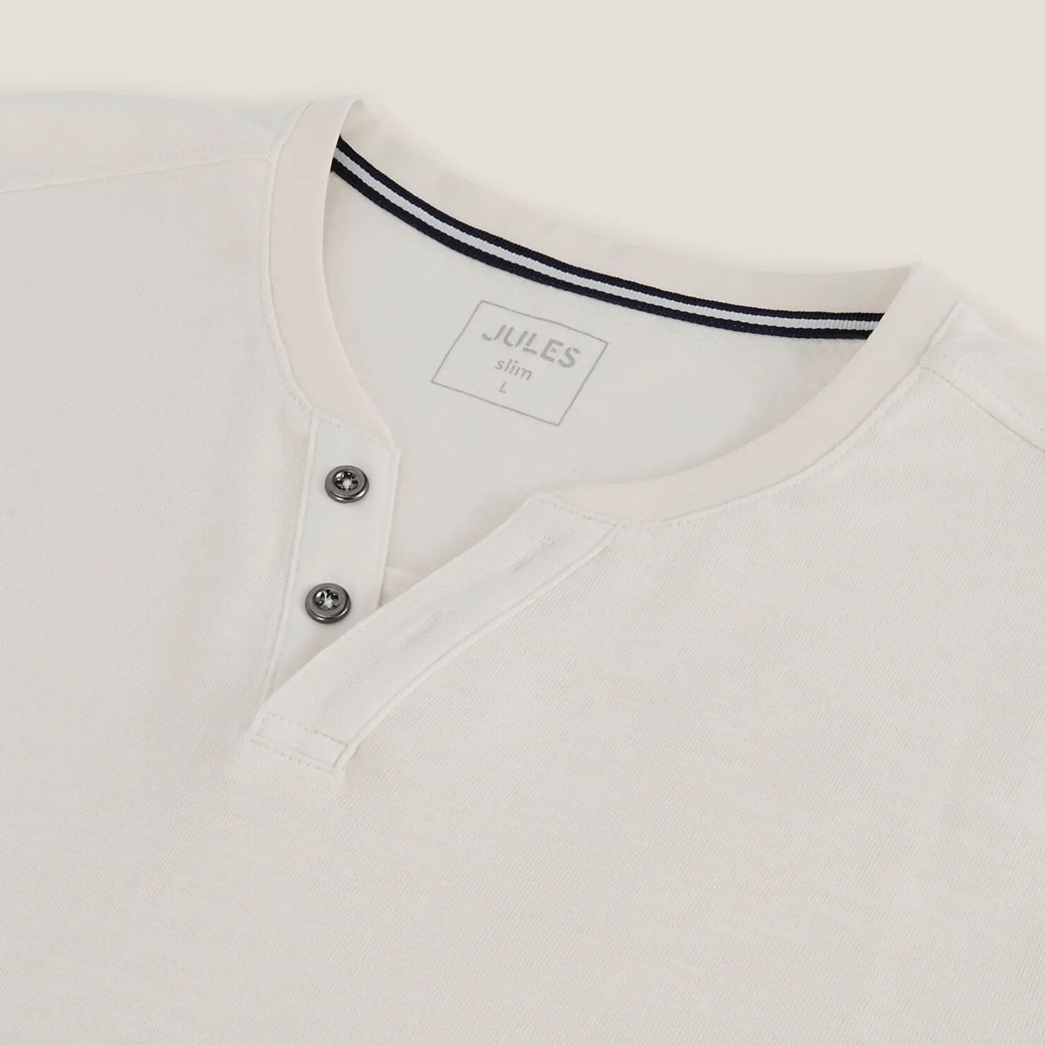 T-shirt met knooplijst en lange mouwen