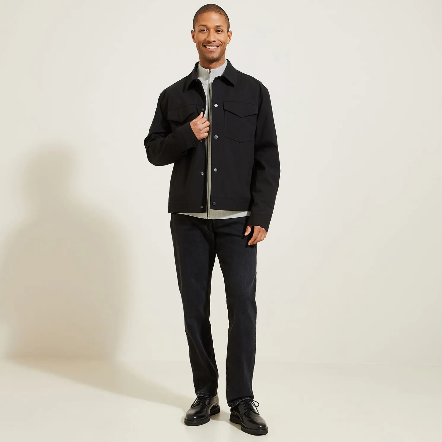 Vest met ristsluiting en opstaande kraag