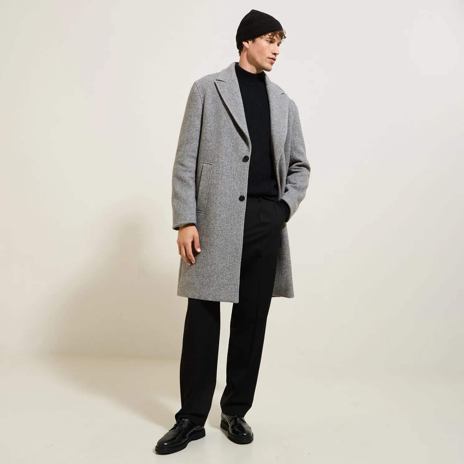 Zachte trui met schoorsteenkraag