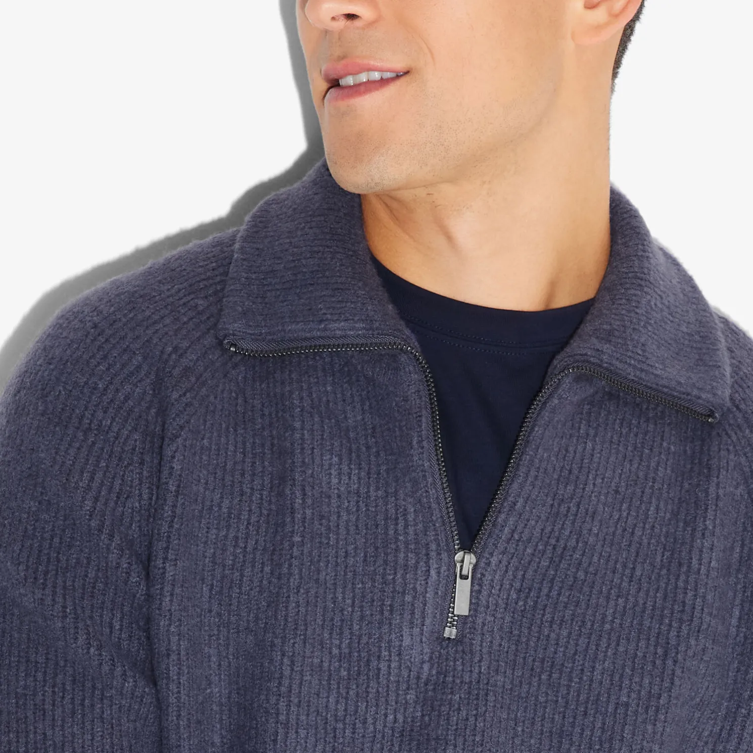 Zachte trui met truckerskraag